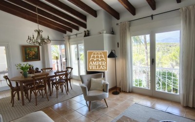Exclusiva villa, rodeada de privacidad y naturaleza